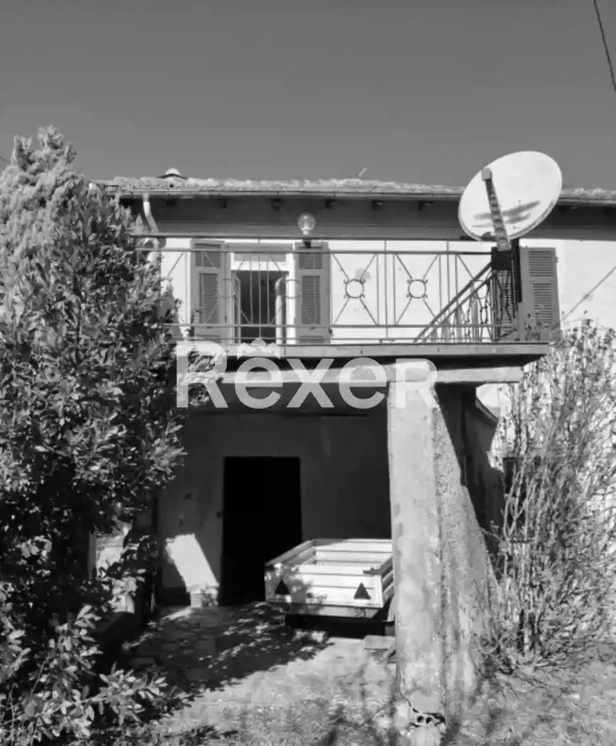 Casa indipendente in vendita a Mongiardino Ligure