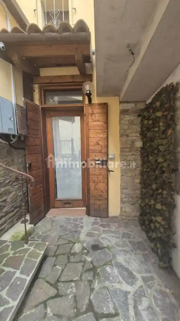 Appartamento in affitto a Travo