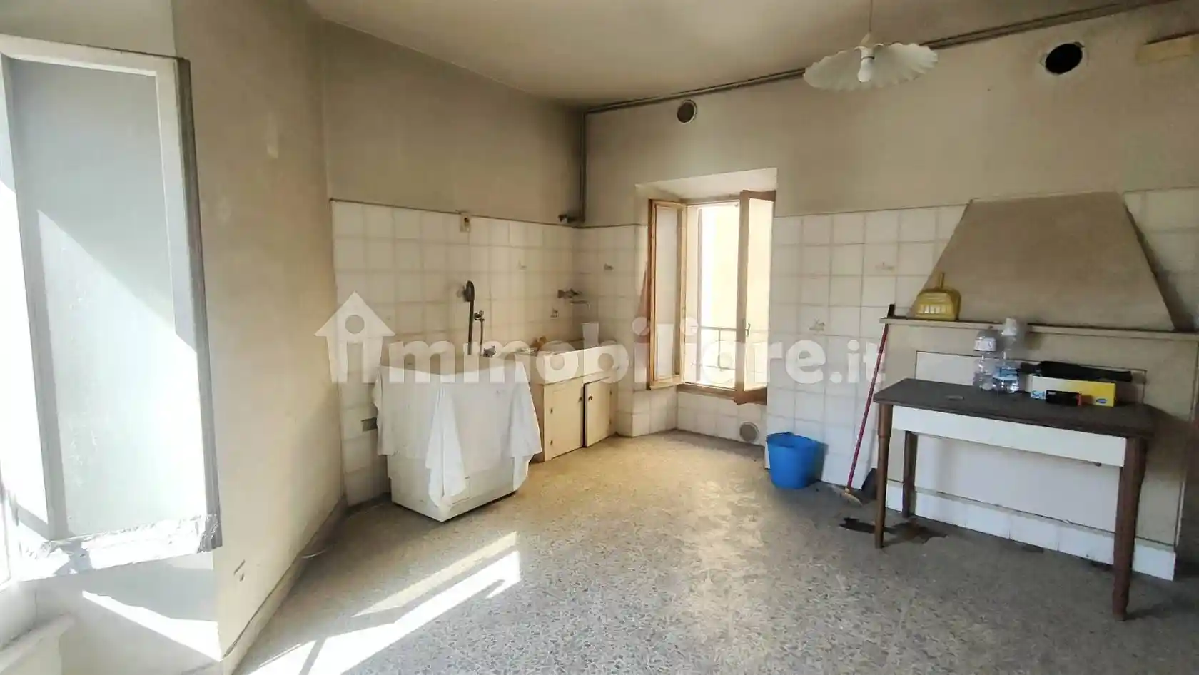 Casa indipendente in vendita a Fossombrone