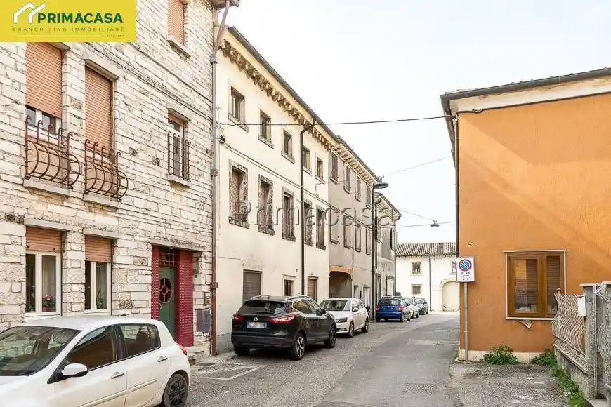 Rustico - Casale in vendita a Caldiero
