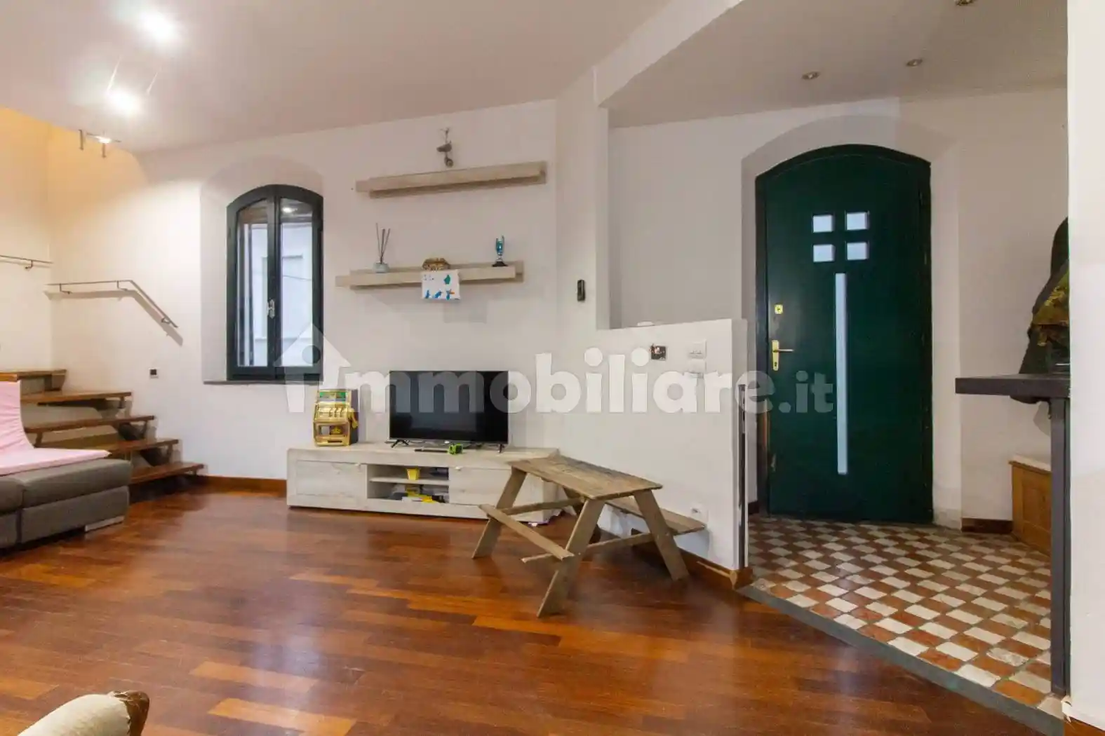 Appartamento in vendita a Cascina