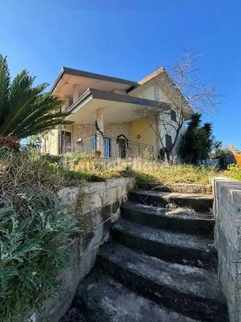 Villa in vendita a Vibo Valentia