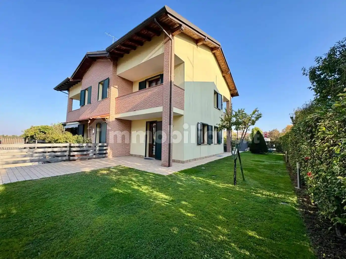 Villa in vendita a Medicina