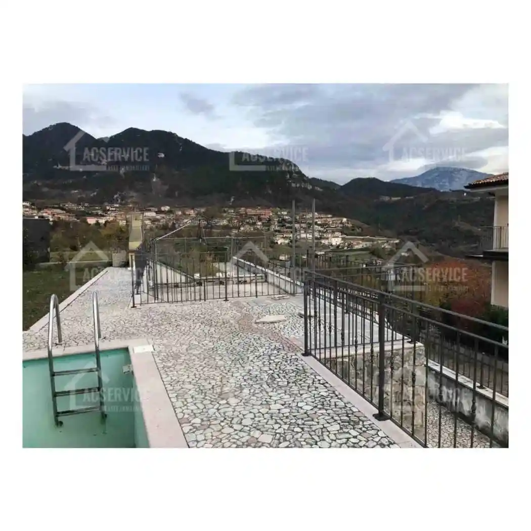 Appartamento in vendita a Tremosine sul Garda