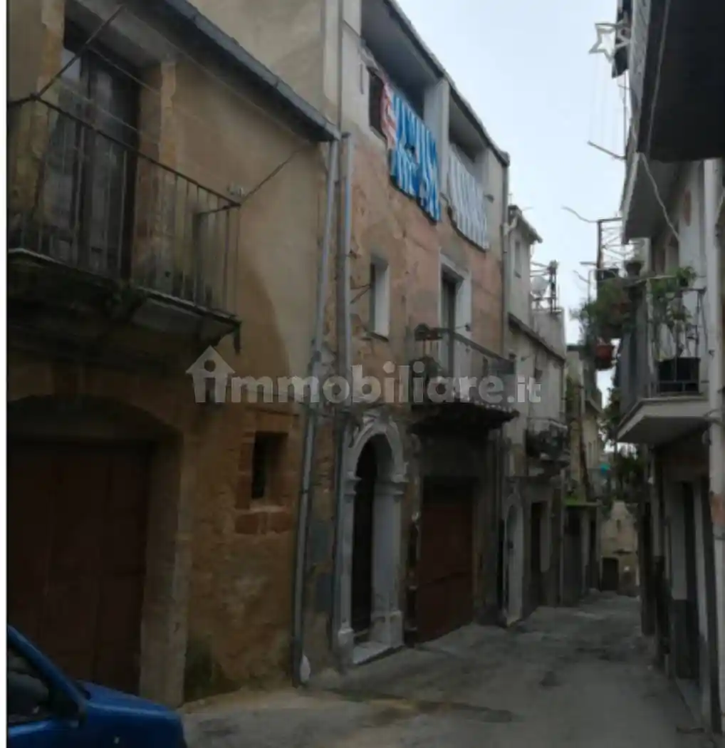 Appartamento in vendita a Caltagirone