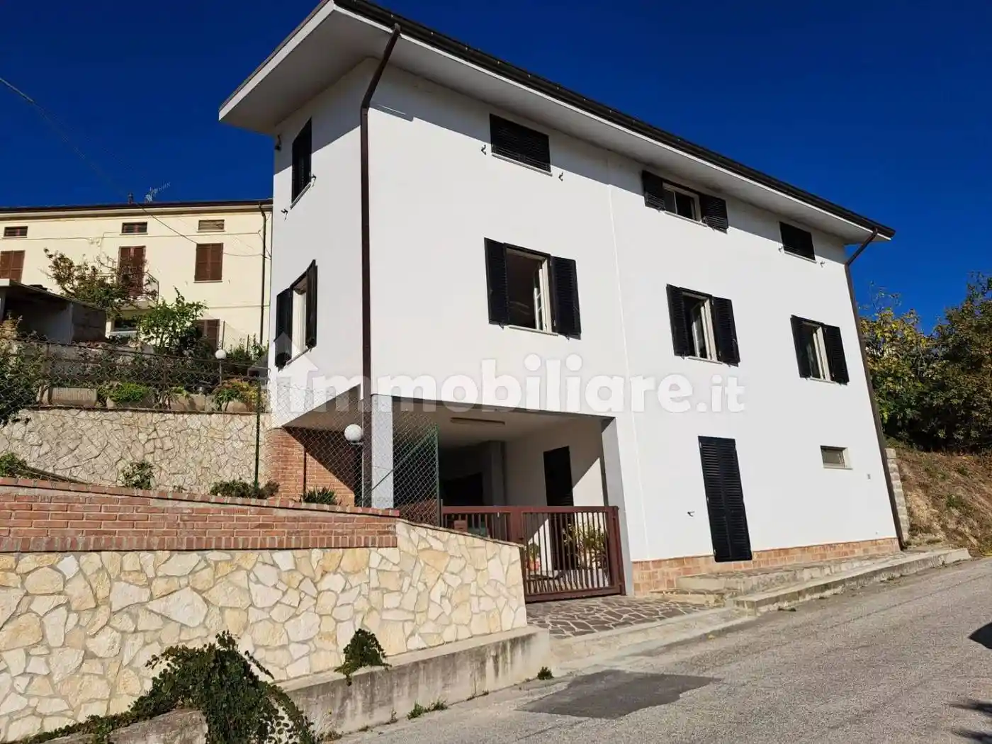 Villa in vendita a Civitella del Tronto