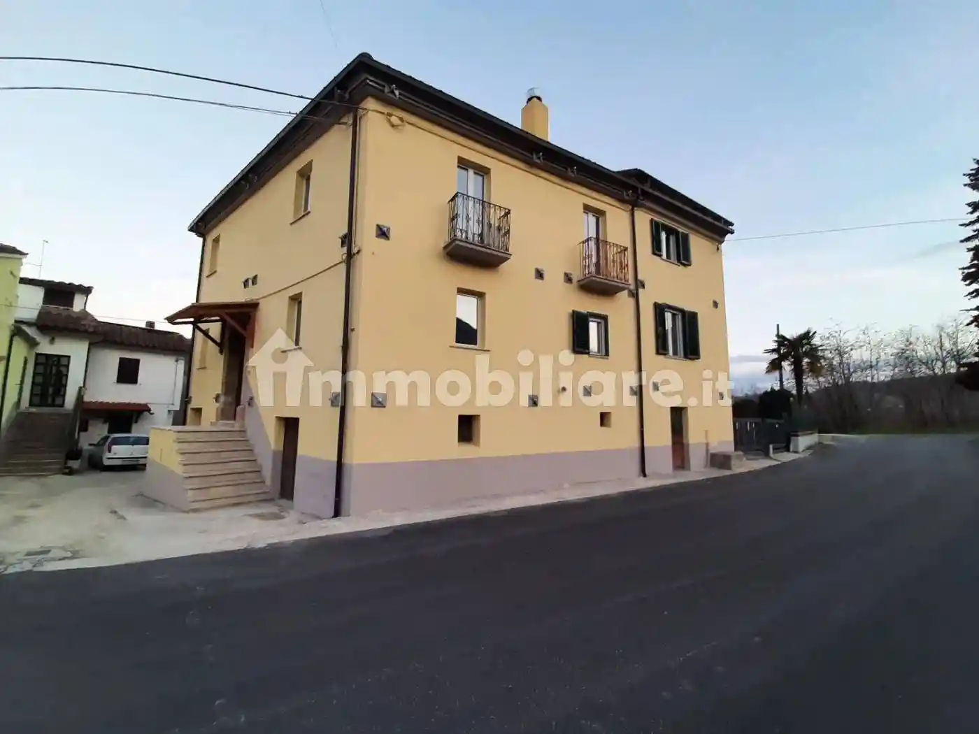 Villa in vendita a Civitella del Tronto