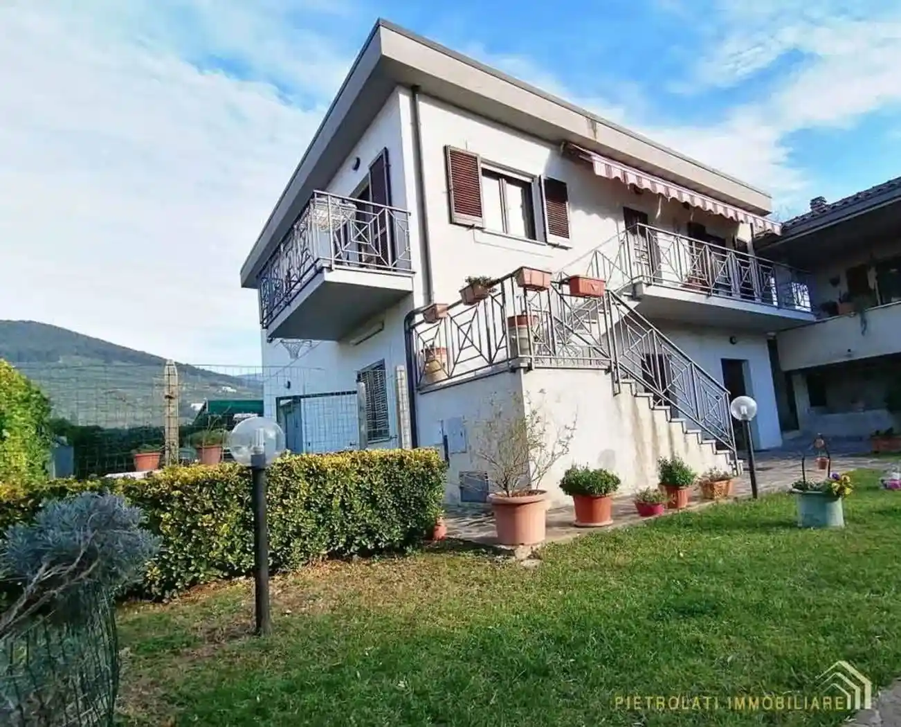 Villa in vendita a Trevi