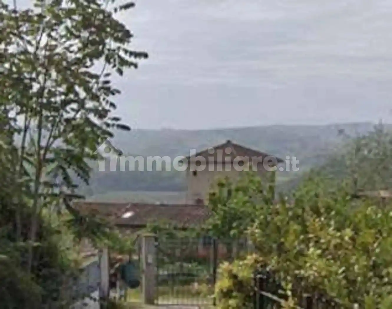 Appartamento in vendita a Carmignano