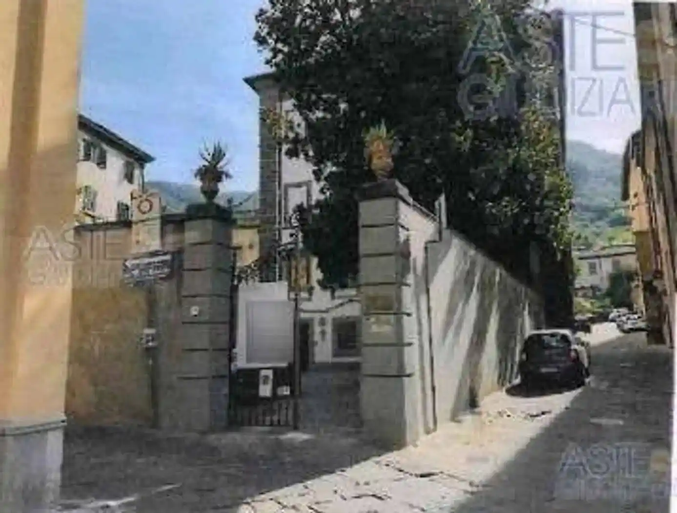 Villa in vendita a Pescia