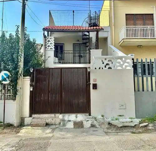 Villa in affitto a Leporano