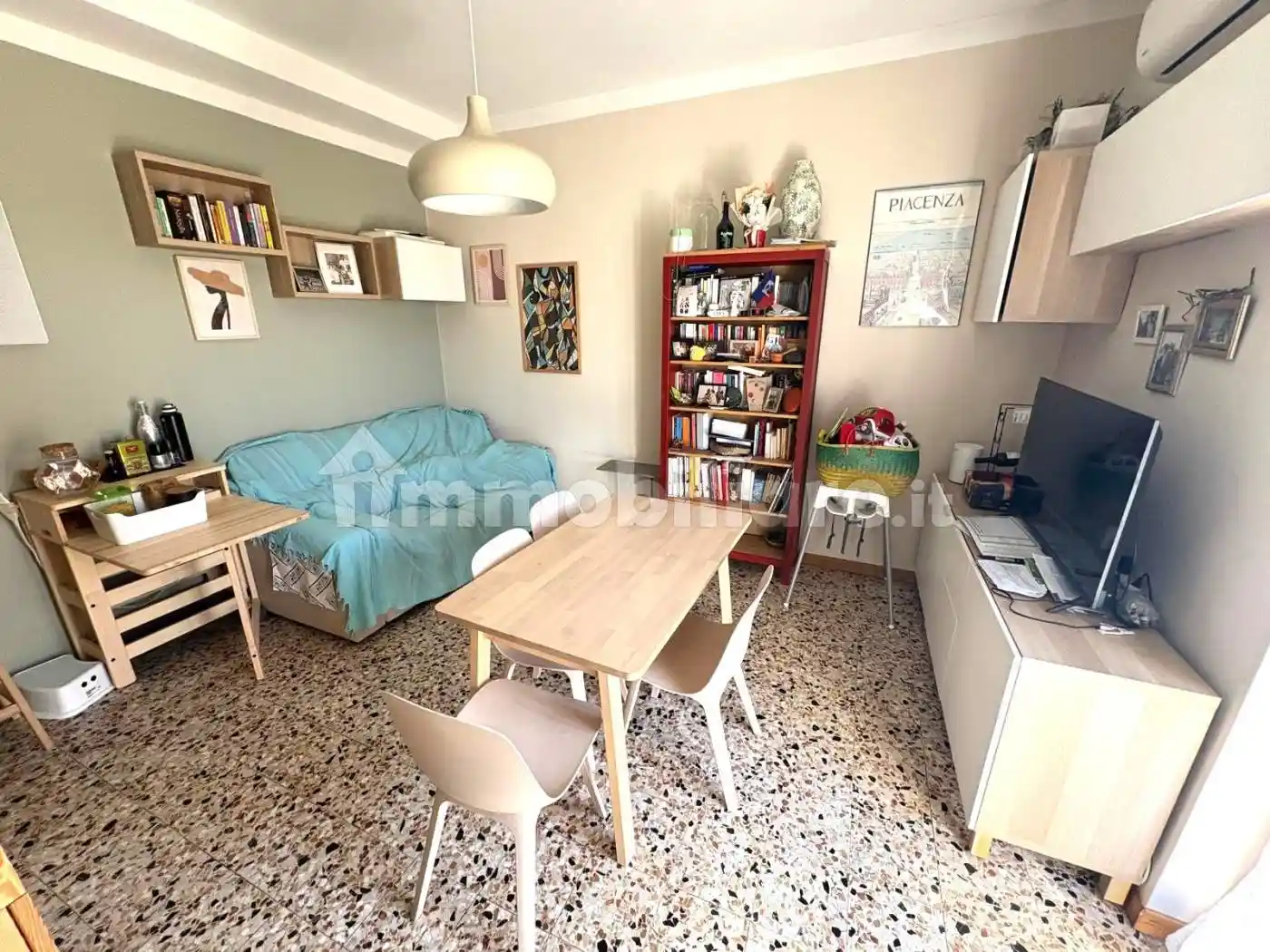 Appartamento in vendita a Piacenza