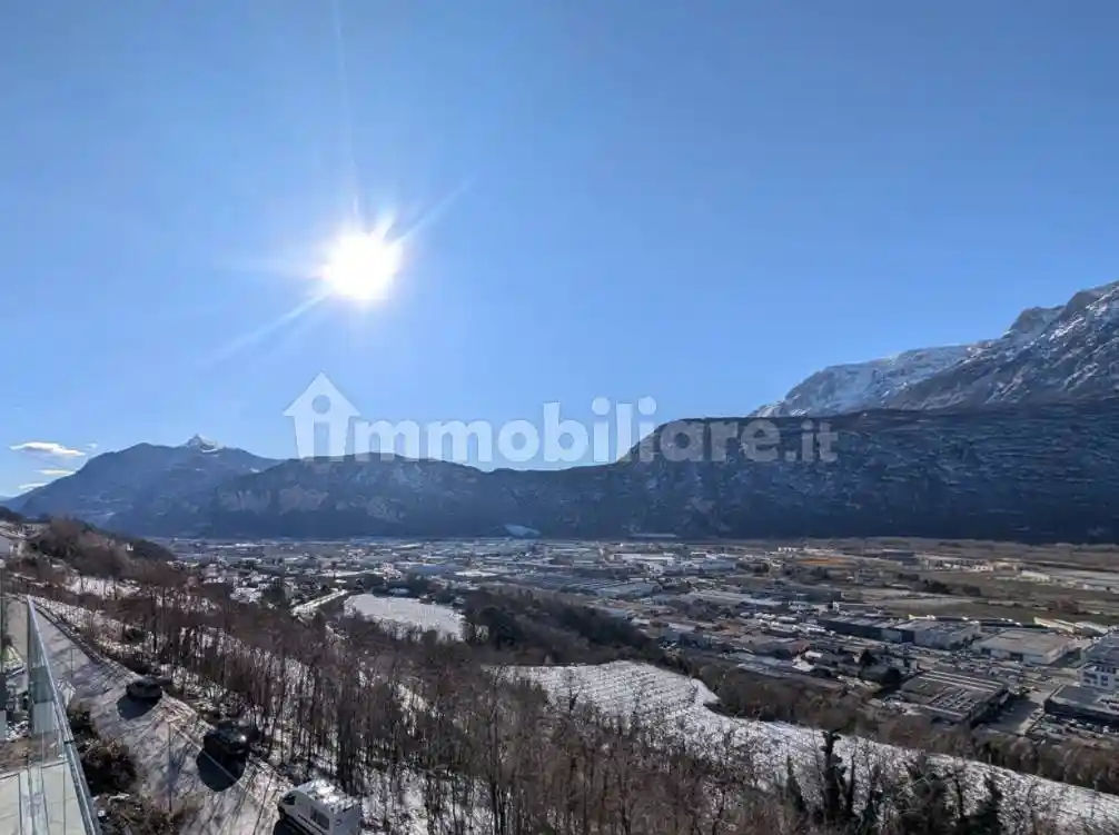 Palazzo - Edificio in affitto a Trento