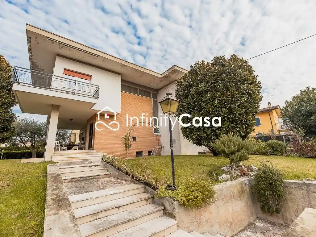 Appartamento in vendita a Lazise