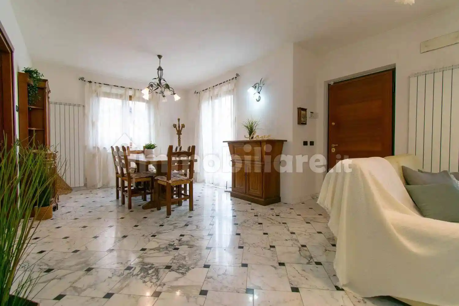 Villa in vendita a Seravezza