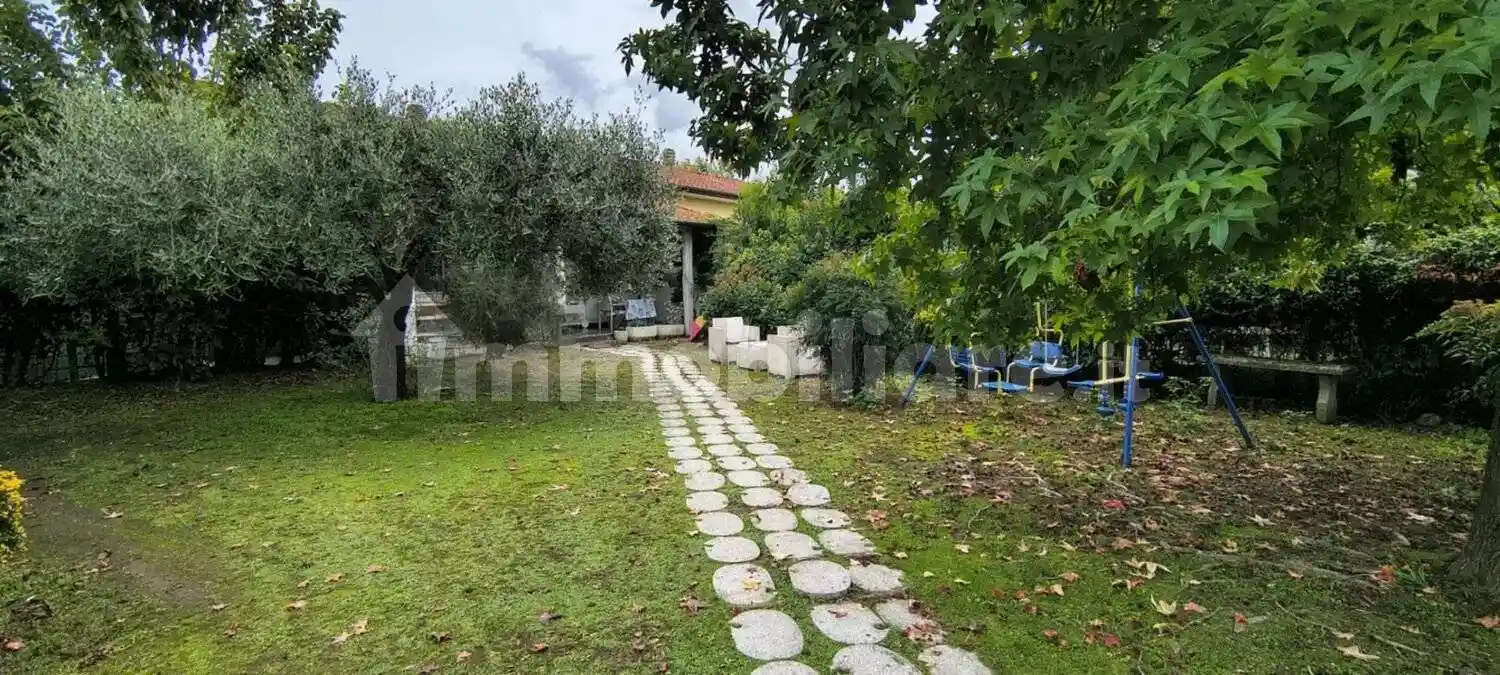 Villa in vendita a Pietrasanta