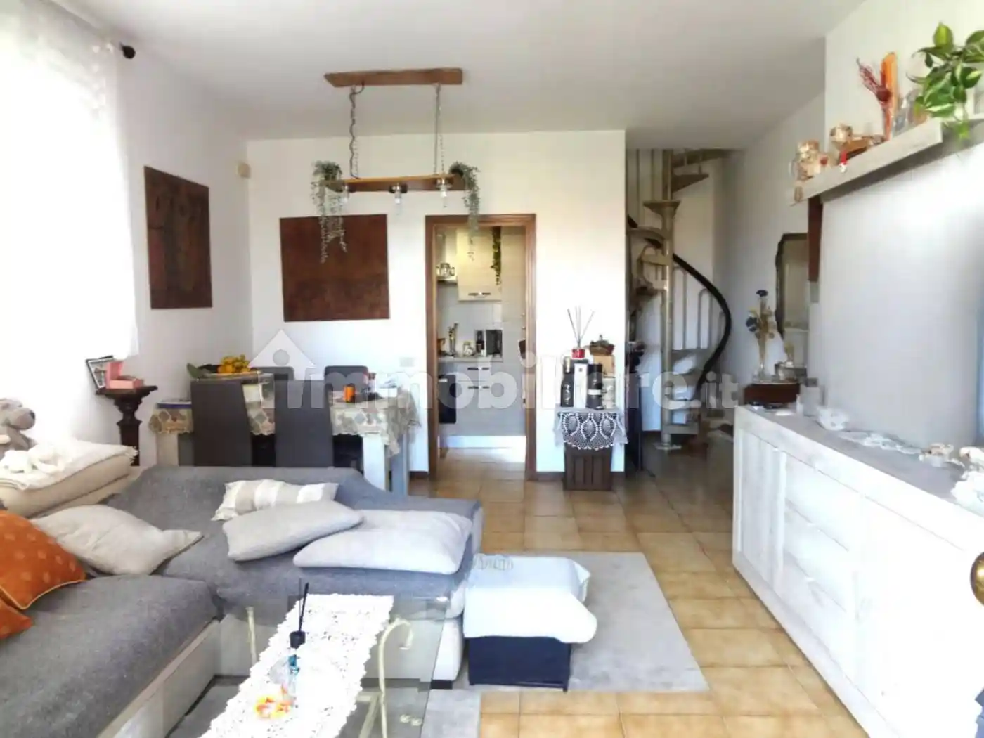 Appartamento in vendita a Viareggio