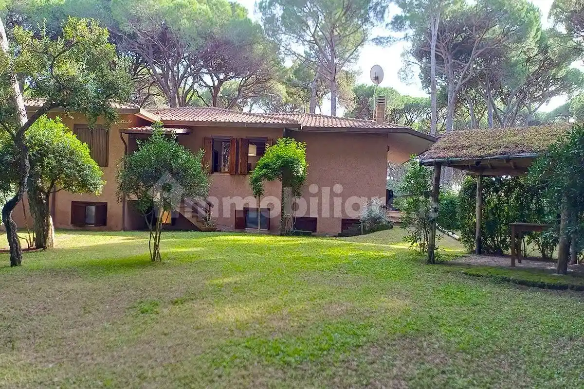 Villa in vendita a Castiglione della Pescaia