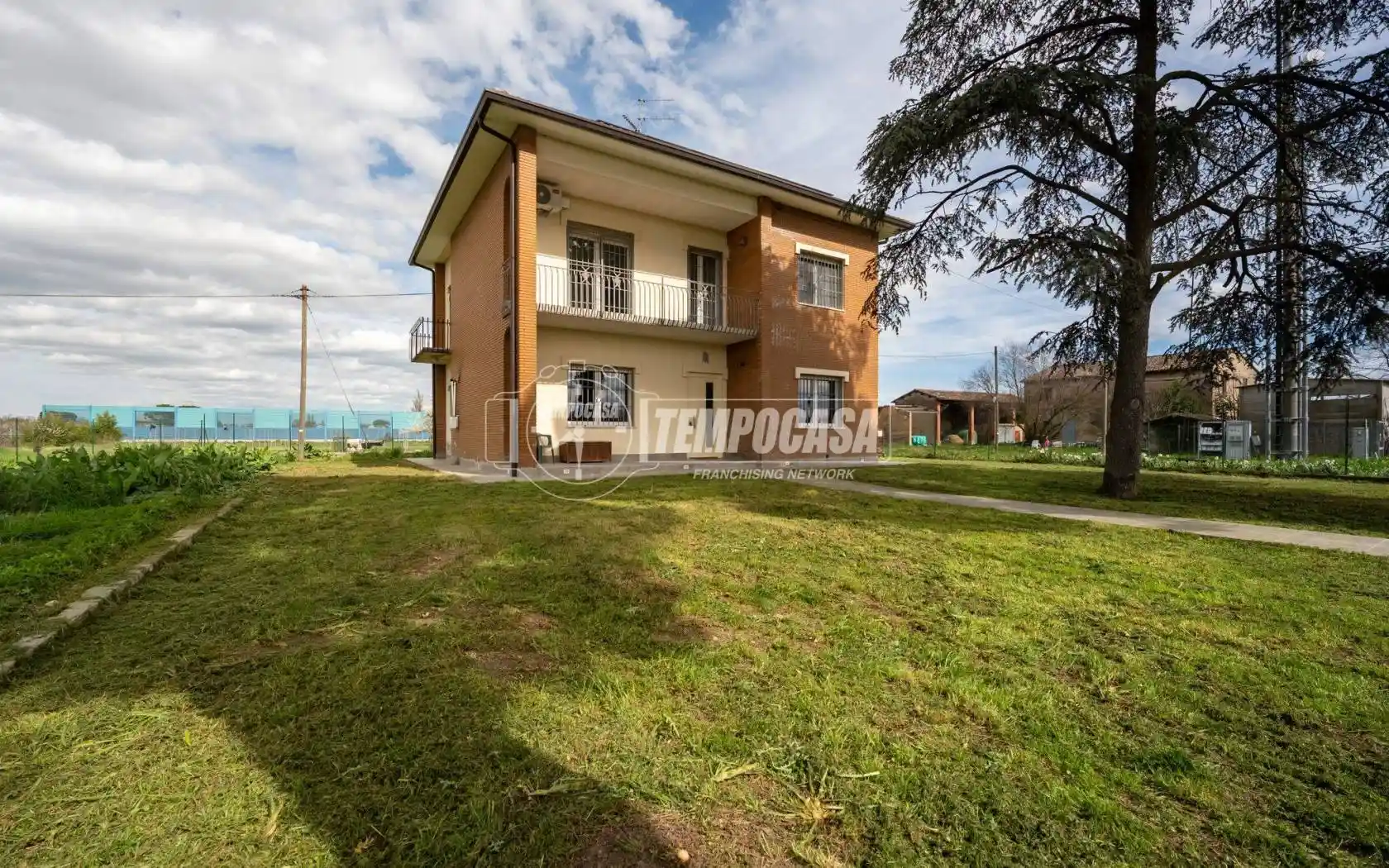 Casa indipendente in vendita a Faenza