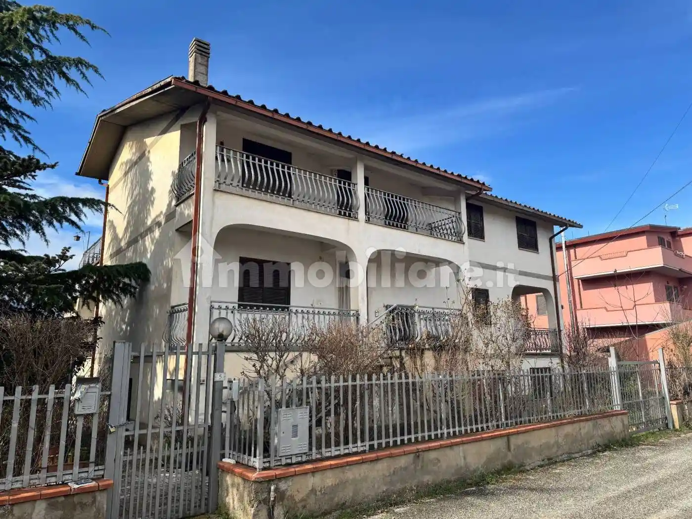 Villa in vendita a Trasacco