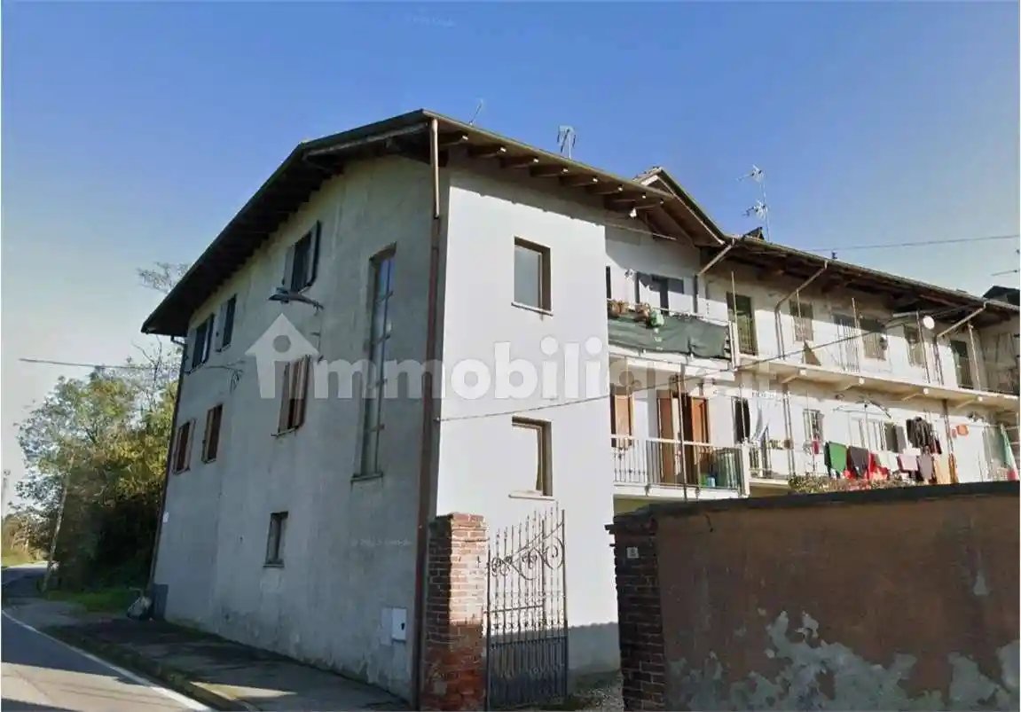 Appartamento in vendita a Divignano