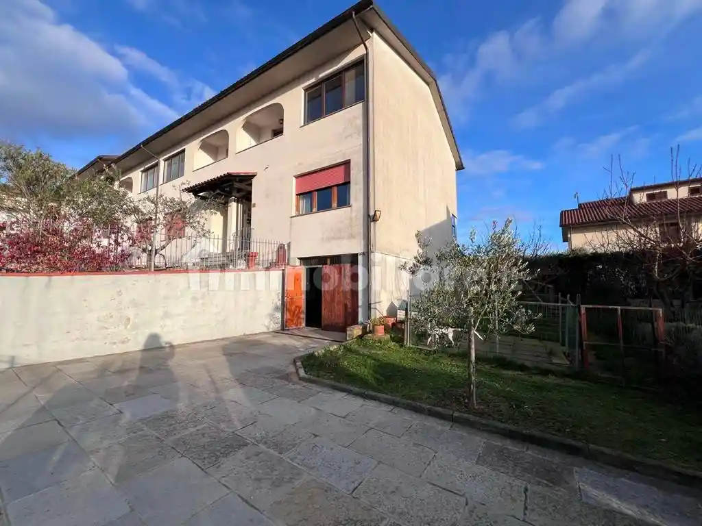 Casa indipendente in vendita a Anghiari