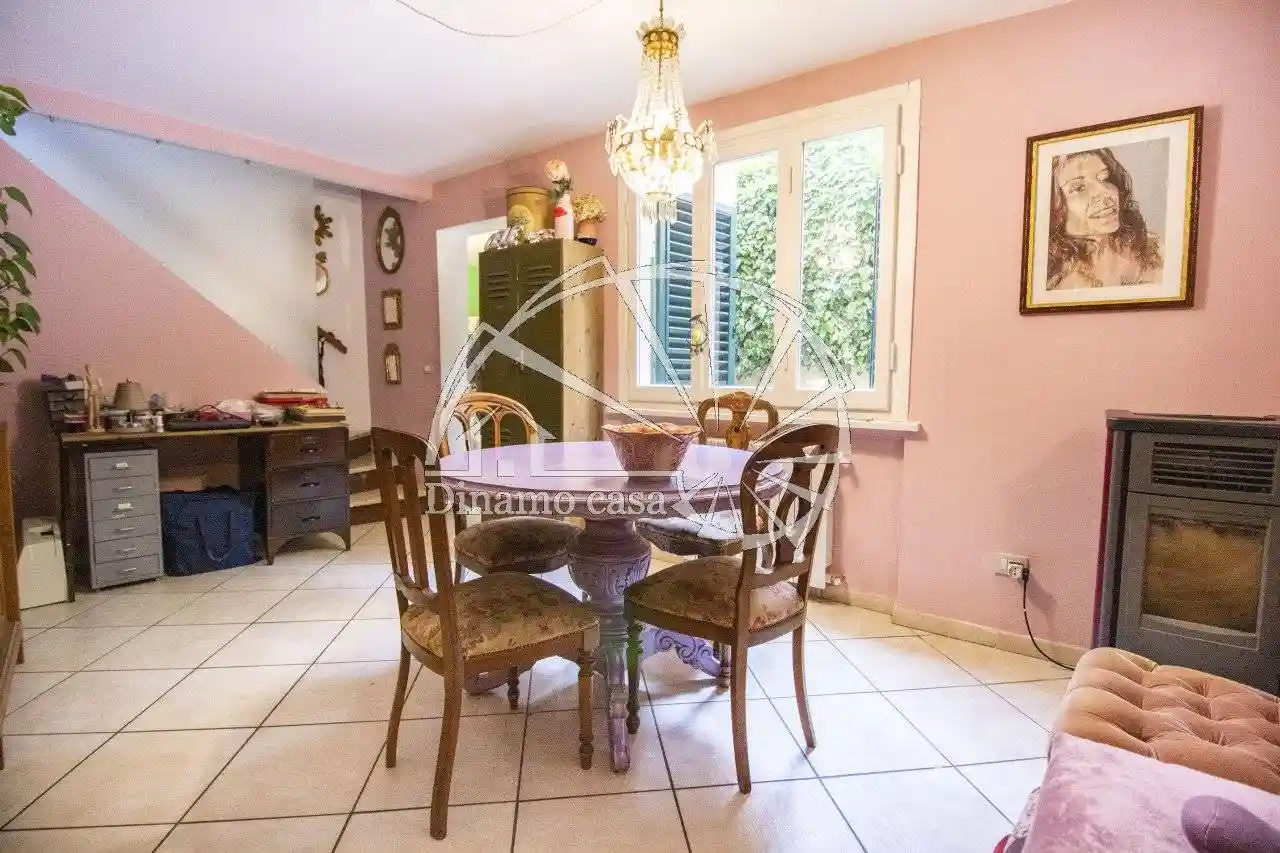 Villetta a schiera in vendita a Prato