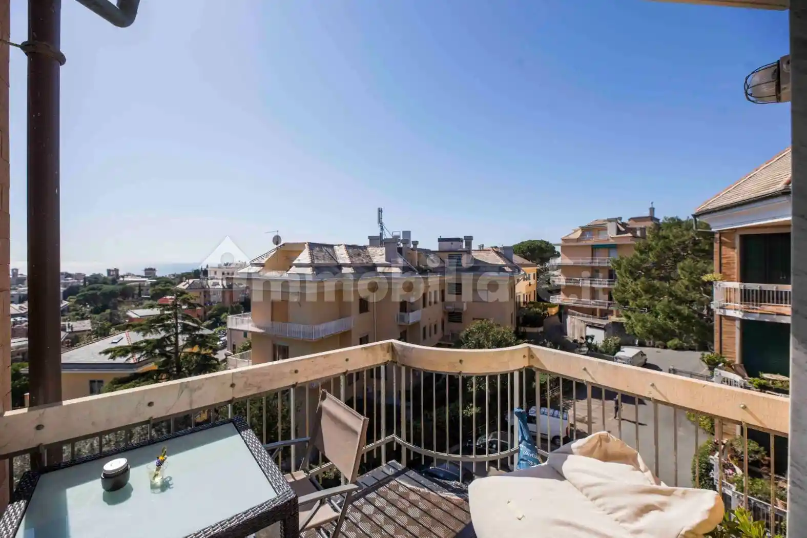 Appartamento in vendita a Genova