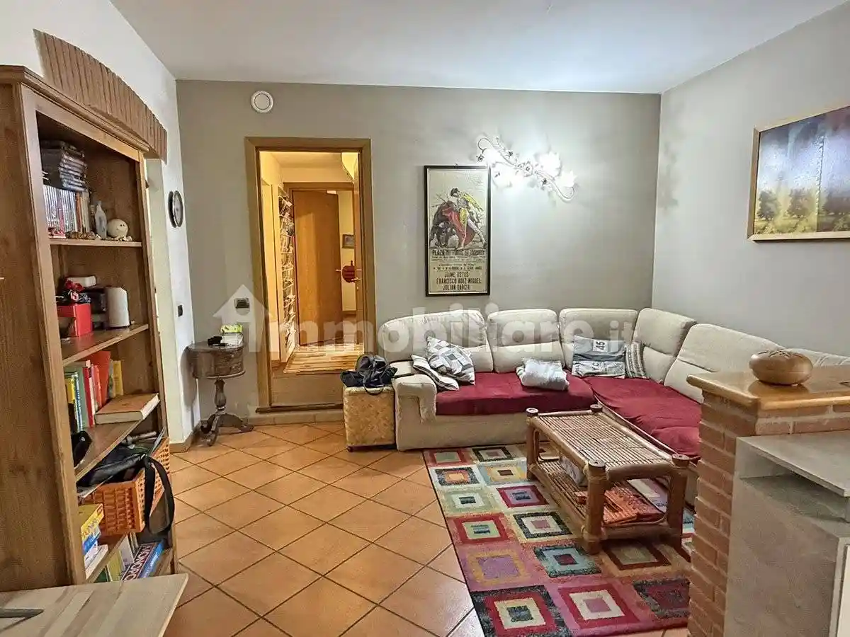 Appartamento in vendita a Bettola