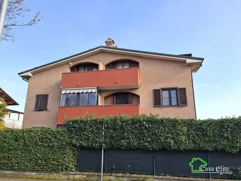 Appartamento in vendita a Carpiano