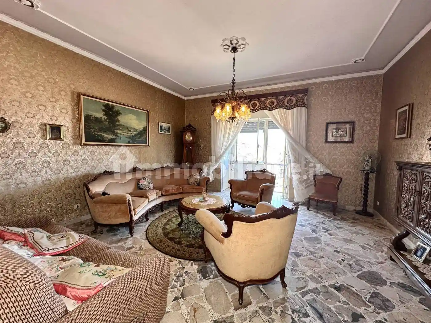 Appartamento in vendita a Caronia