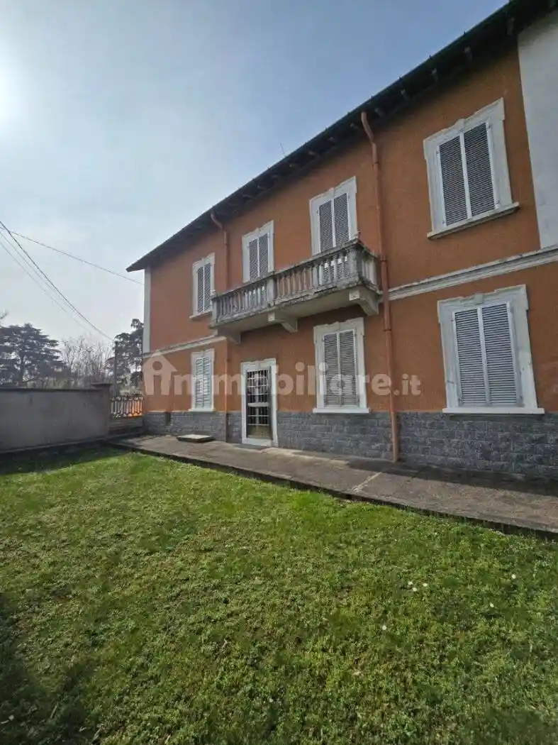 Villa in vendita a Origgio