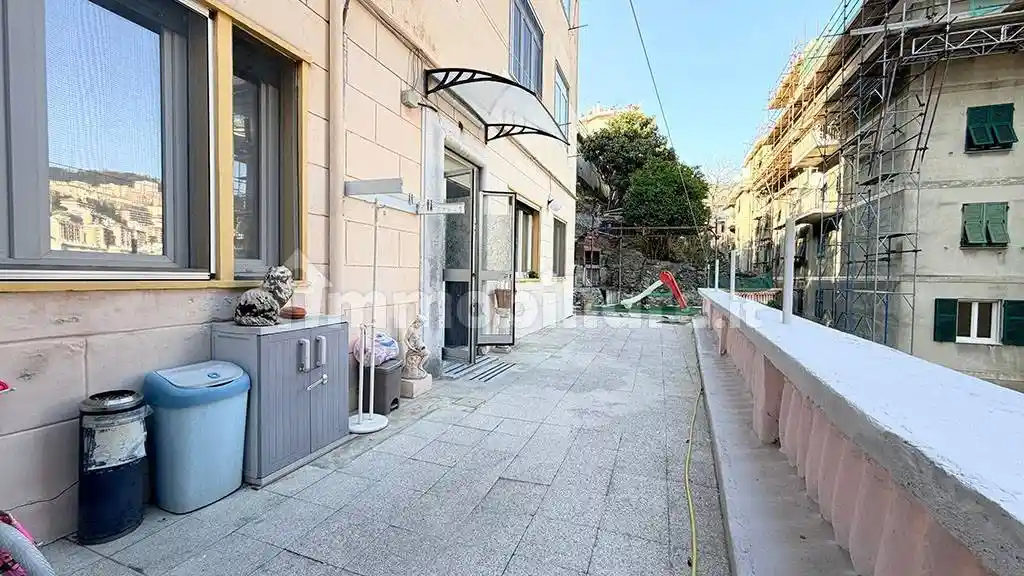 Appartamento in vendita a Genova