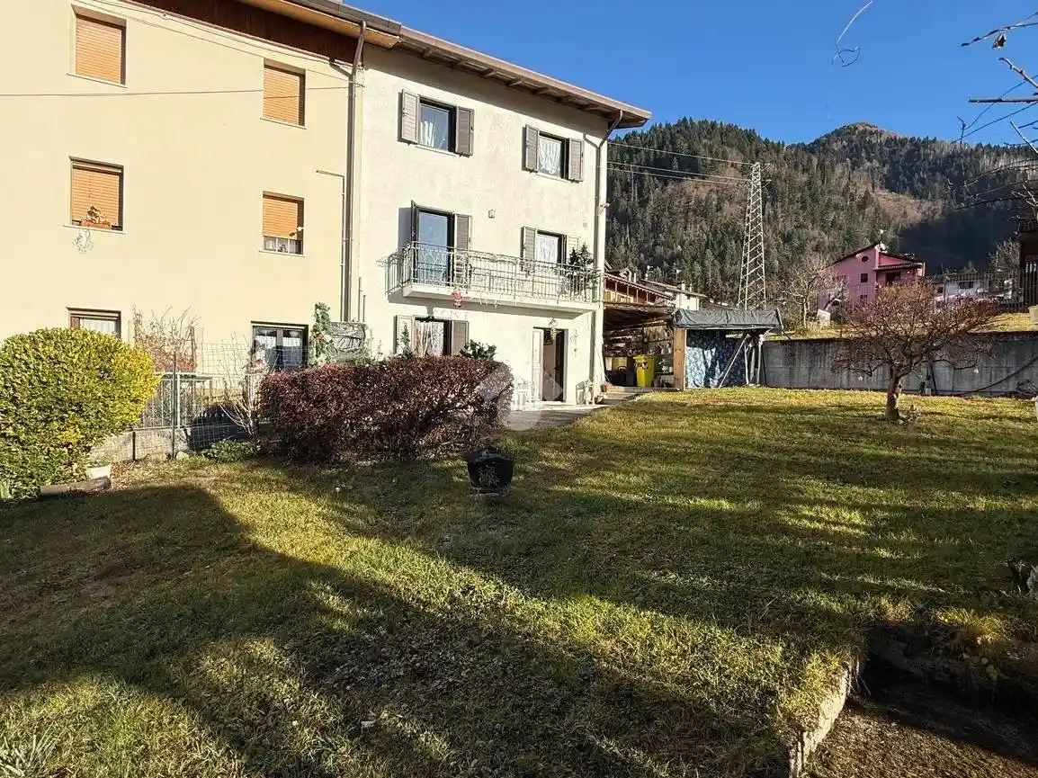 Casa indipendente in vendita a Arta Terme