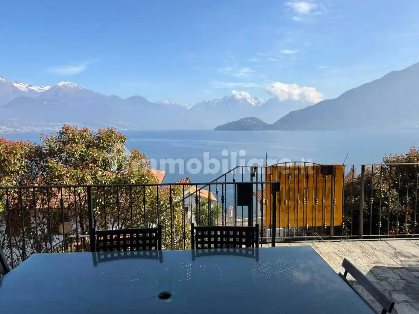 Casa indipendente in vendita a Pianello del Lario