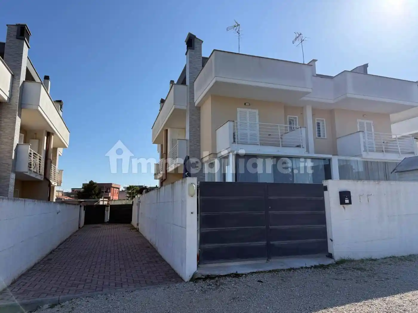 Villa in vendita a Nettuno