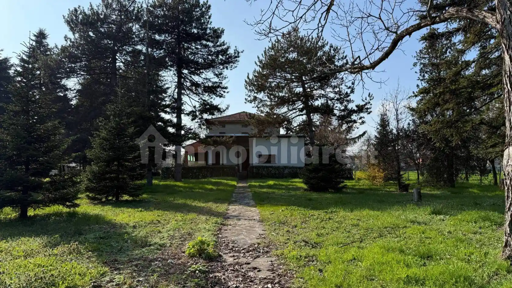 Villa in vendita a Parma