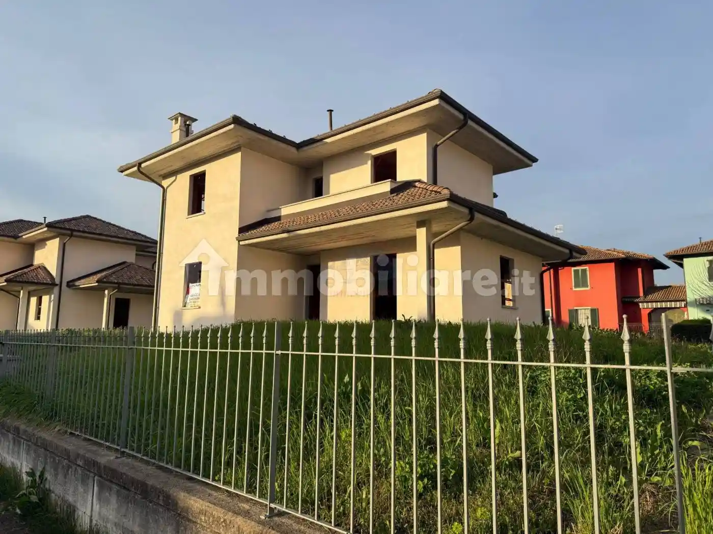 Villa in vendita a Nizza Monferrato