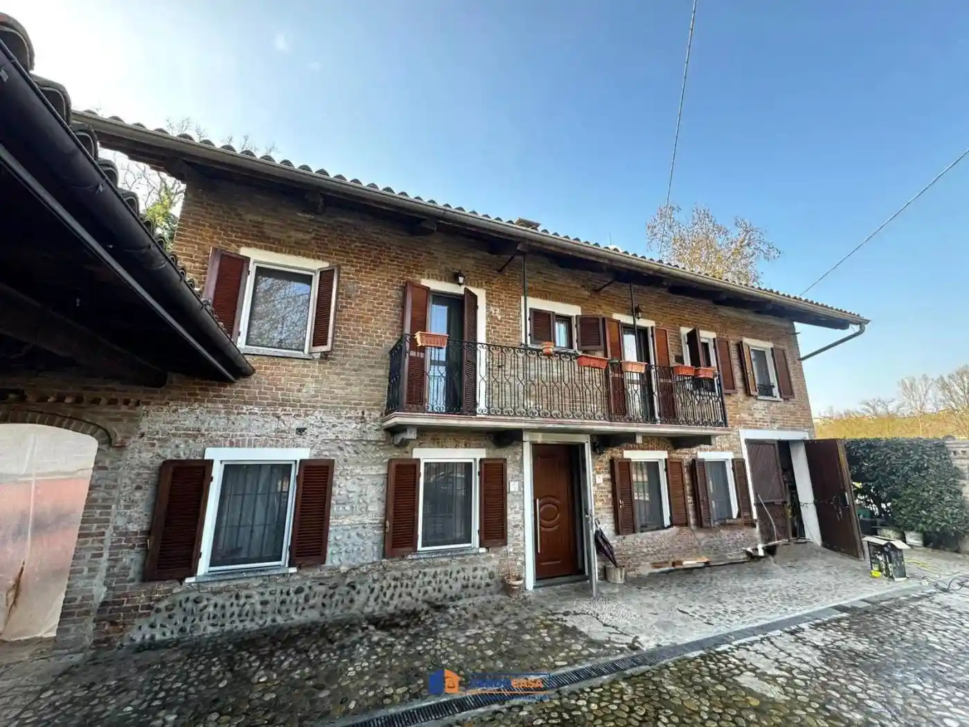 Rustico - Casale in vendita a Castagnole delle Lanze