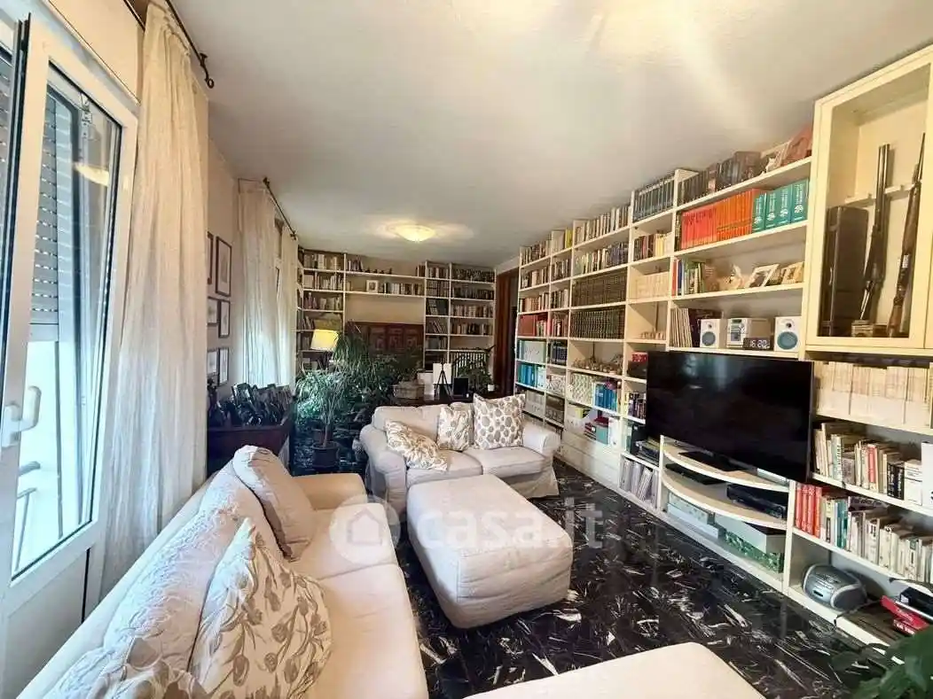 Appartamento in vendita a Modena