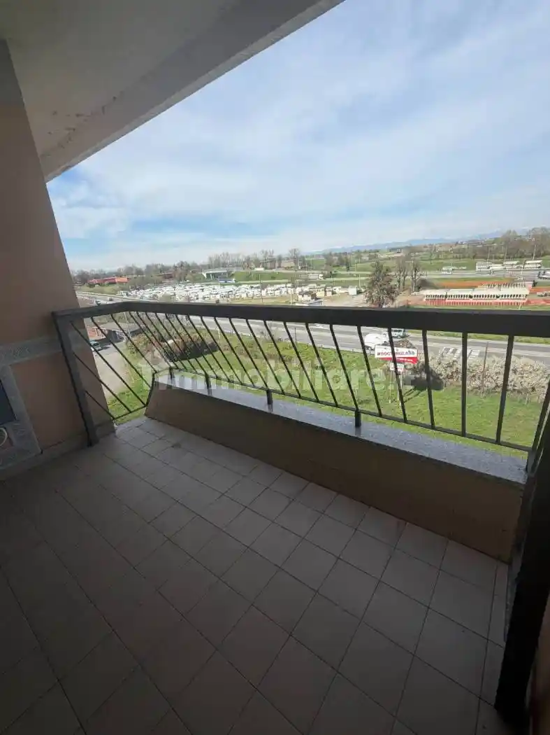 Appartamento in affitto a Binasco