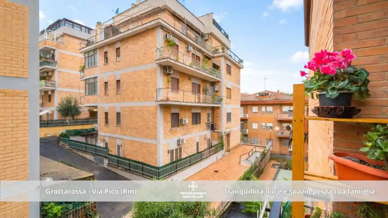 Appartamento in vendita a Roma