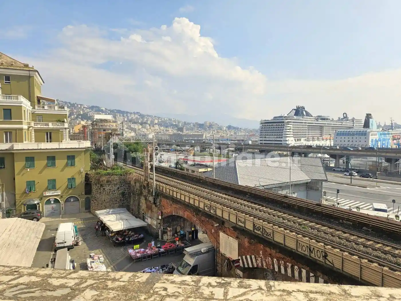 Appartamento in vendita a Genova