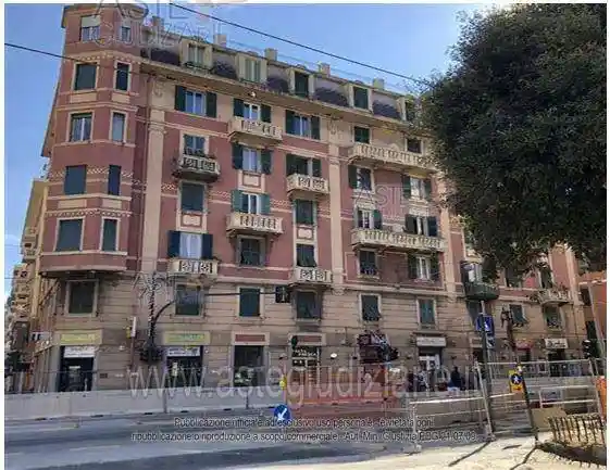 Appartamento in vendita a Genova