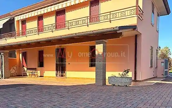 Villa in vendita a Selvazzano Dentro