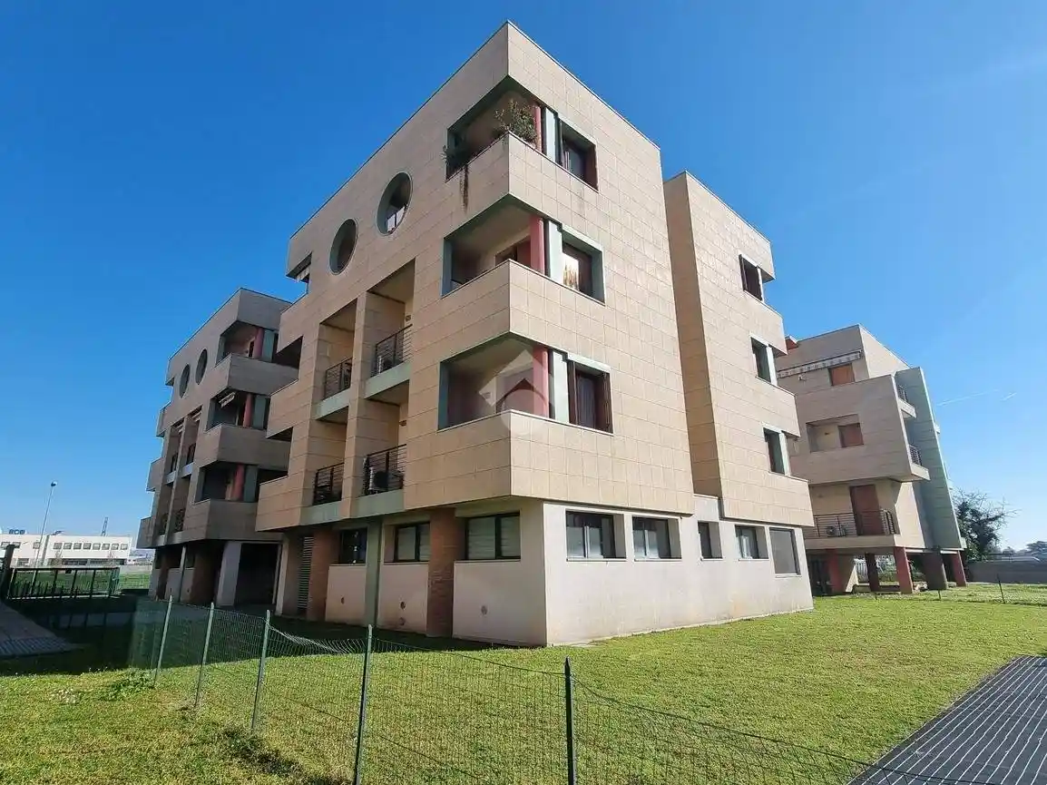 Appartamento in vendita a Carugate