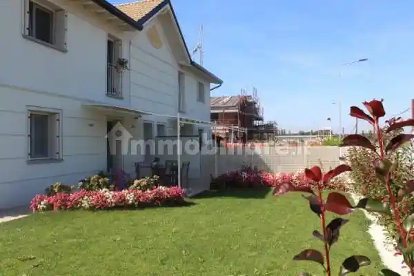 Villa in vendita a Parma