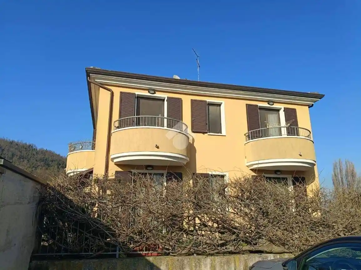 Appartamento in vendita a Montescudo - Montecolombo