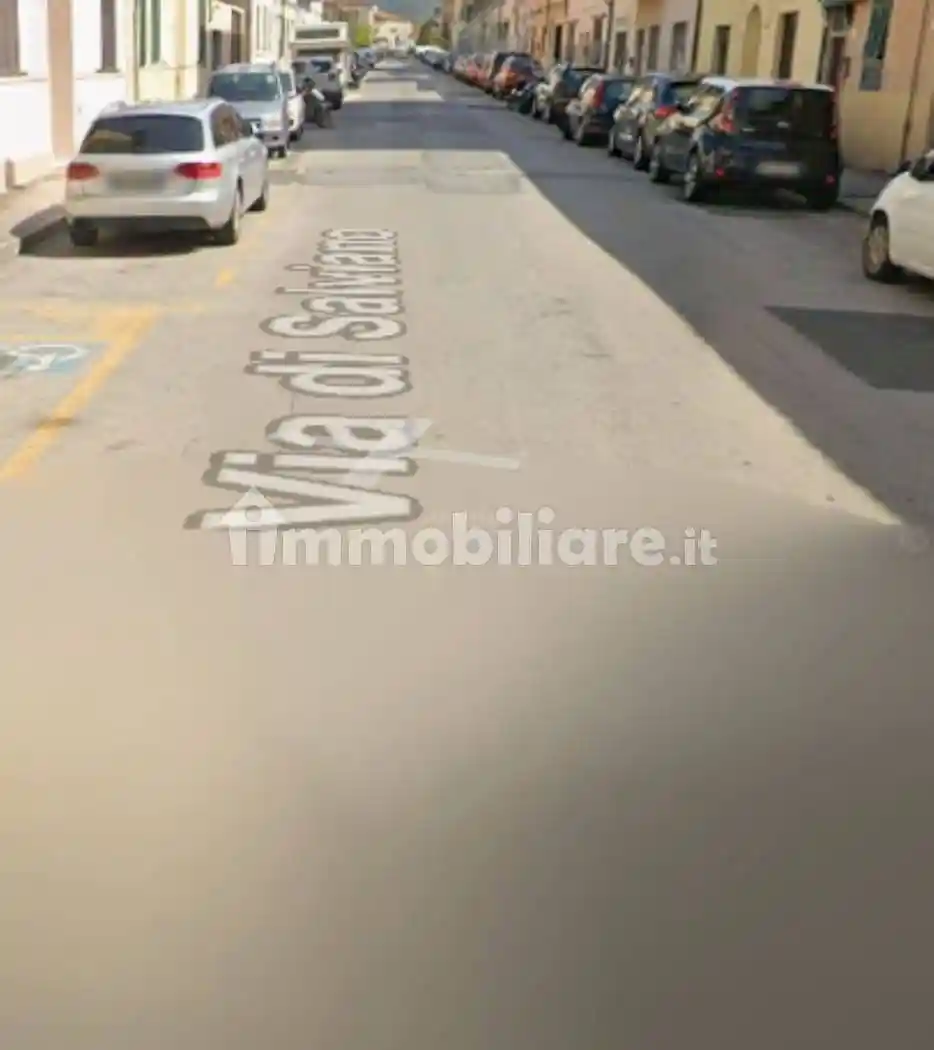 Appartamento in vendita a Livorno