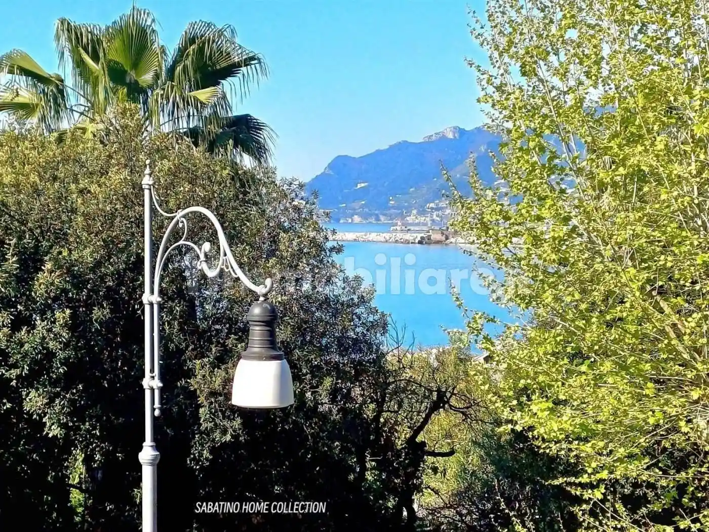 Appartamento in vendita a Salerno